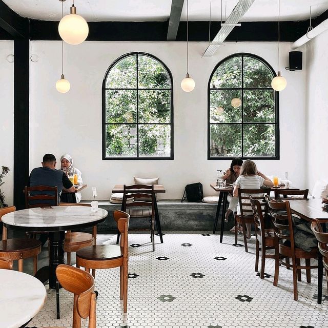 BRICKS AND BREAD CAFE KUALA LUMPUR