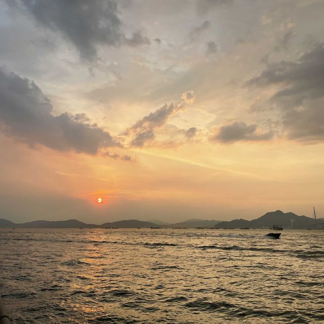 文青一日遊🌄 壁畫打卡兼睇日落