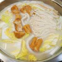 Fresh Food and Good Soup of Hot Pot