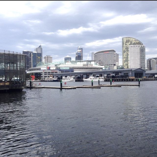 Docklands, Central Pier