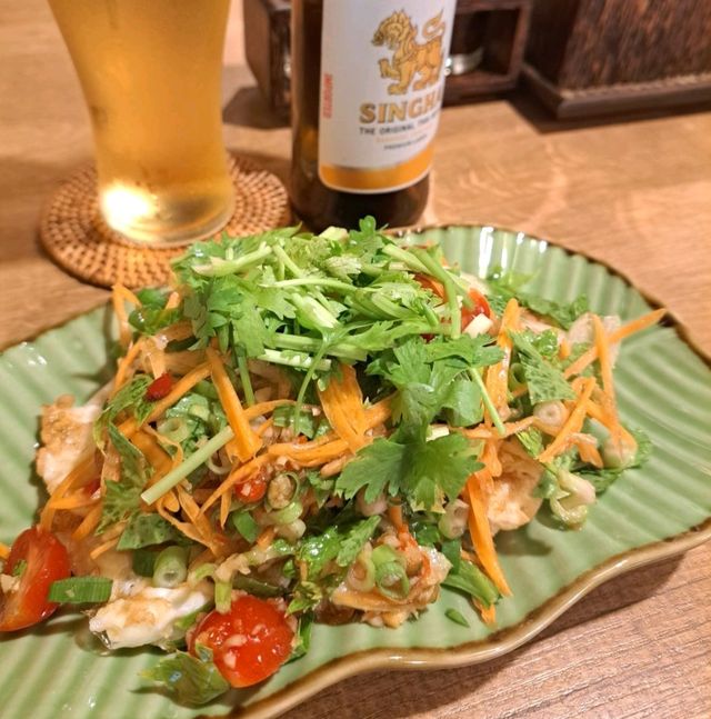 【神戸-南京町】パクチー香るタイ料理