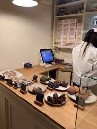 韓国/ソウル【新村】新沙にも店舗を構える洋菓子屋さん