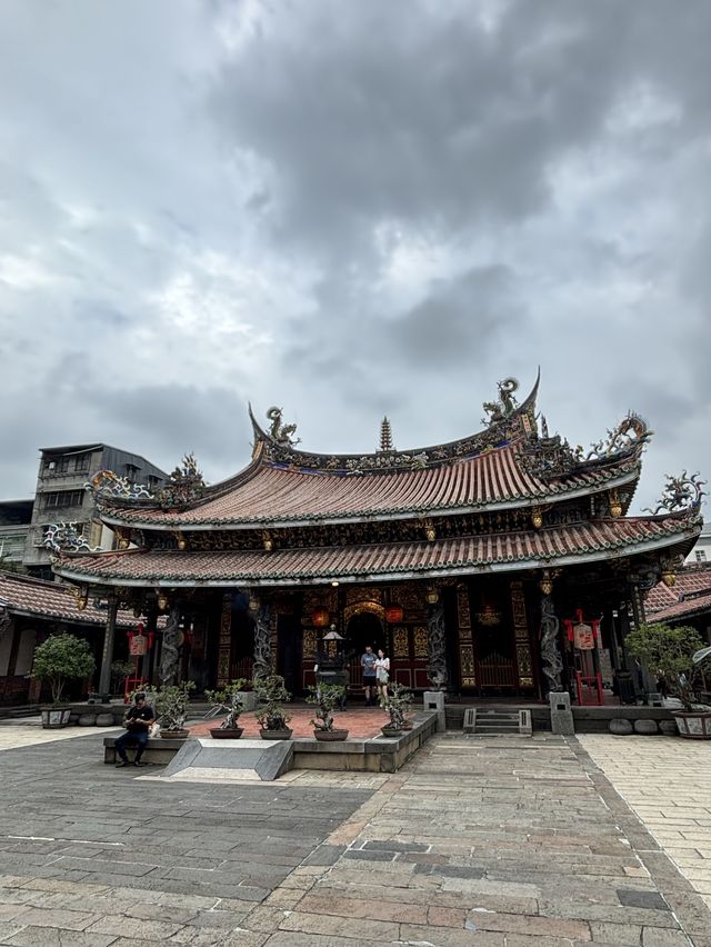 สายบุญ Ep.1 #Dalongdong Bao-an Temple