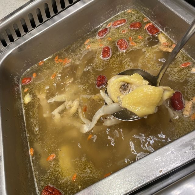 人氣美顏養生火鍋店, 全新推出任飲任食套餐!! 