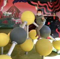 《芬蘭式室內遊樂場～The Big Things Playground》 