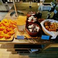 Brekkie at Sol & Ora in Outpost Hotel