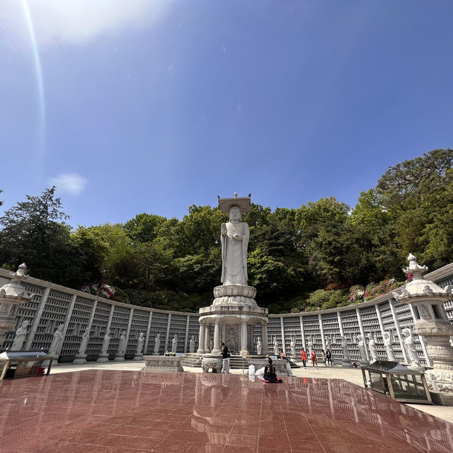 Place to visit in Korea (Bongeunsa Temple)