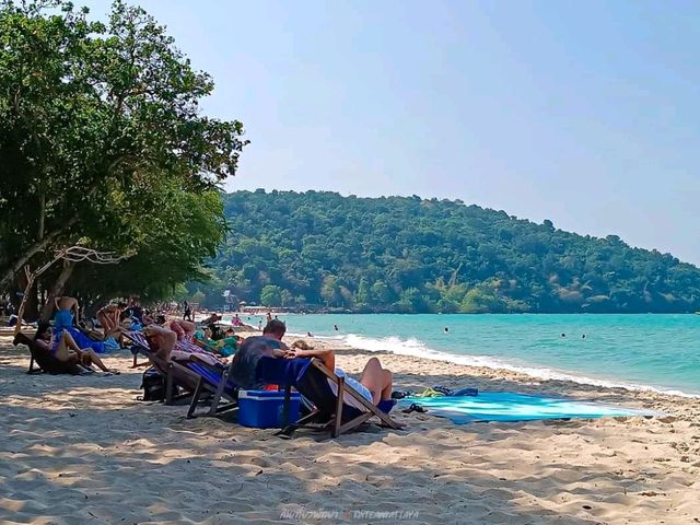 หาดทรายแก้ว สัตหีบ หาดทรายแก้ว สัตหีบ