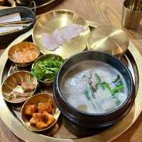 【大阪観光】鶴橋コリアタウン✨まるでカフェなお洒落食堂