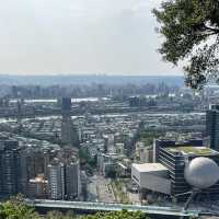 🏔️ 劍潭山親山步道 ｜ 北眼平台的美景 🌳