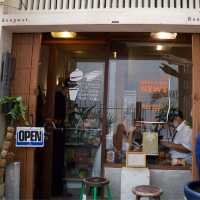 🌈 Pieces cafe & bed (อ่านว่า "พิเศษ")