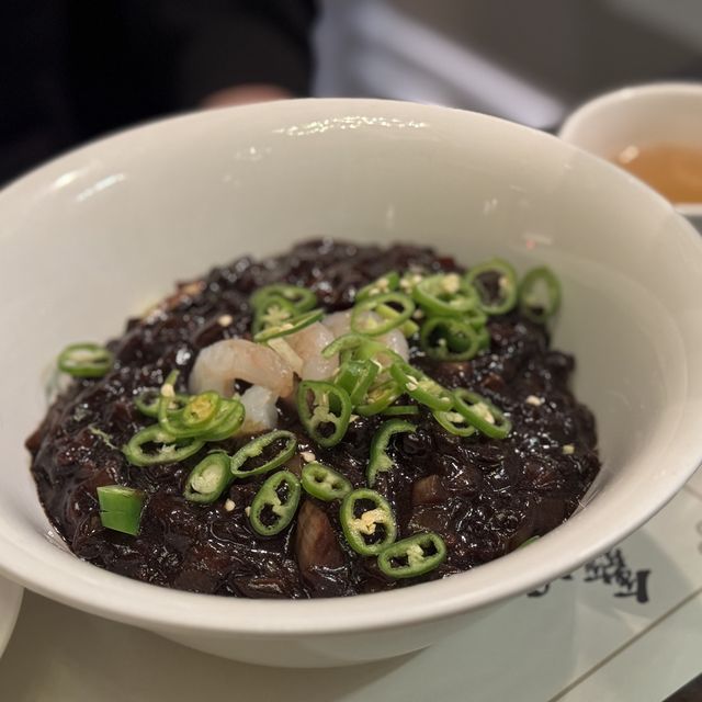 용산 아모레퍼시픽 맛집 신류 용산점