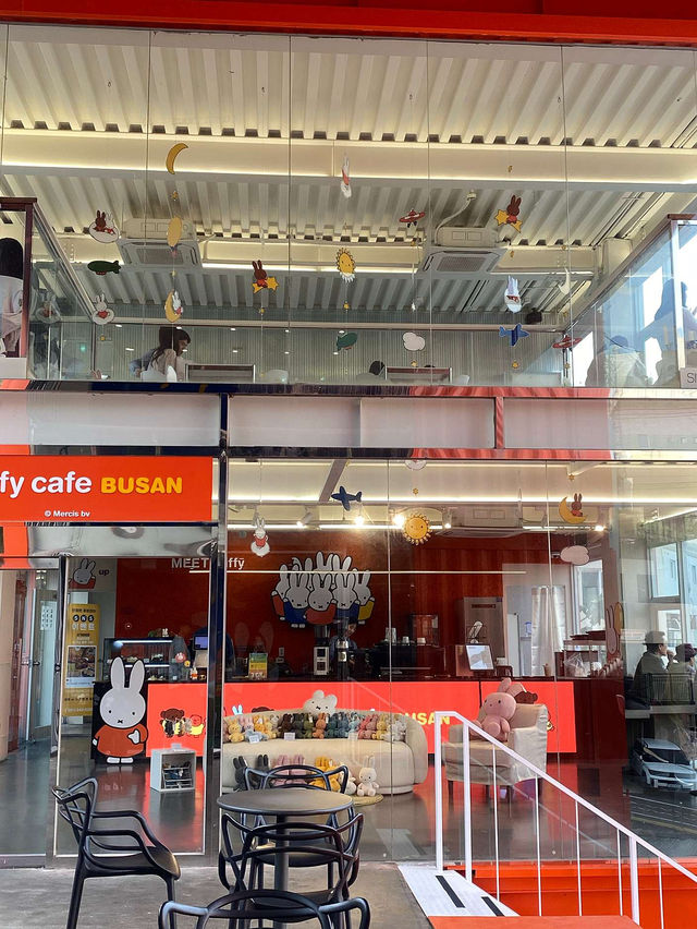 영도 : 미피카페 부산 miffy cafe BUSAN