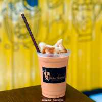 ร้านลับพัทยา ขนมปังโฮมเมด ชิ้นละ25บาทเท่านั้น