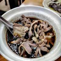 「鴨肉扁」經典美食代表，風味絕佳