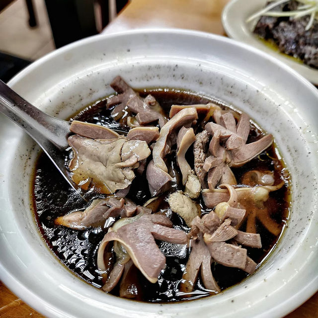 「鴨肉扁」經典美食代表，風味絕佳