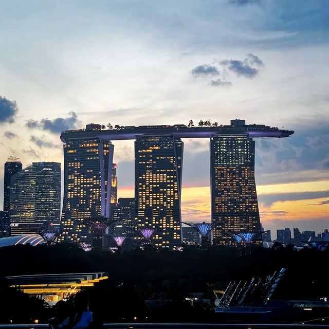 【シンガポール🇸🇬/多様な面で魅了する”マリーナベイ・サンズ”✨】