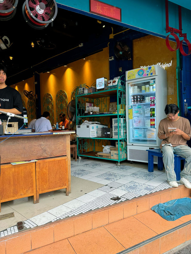 ร้านโทสต์ภูเก็ตที่ต้องลอง PHUKET TIQUE
