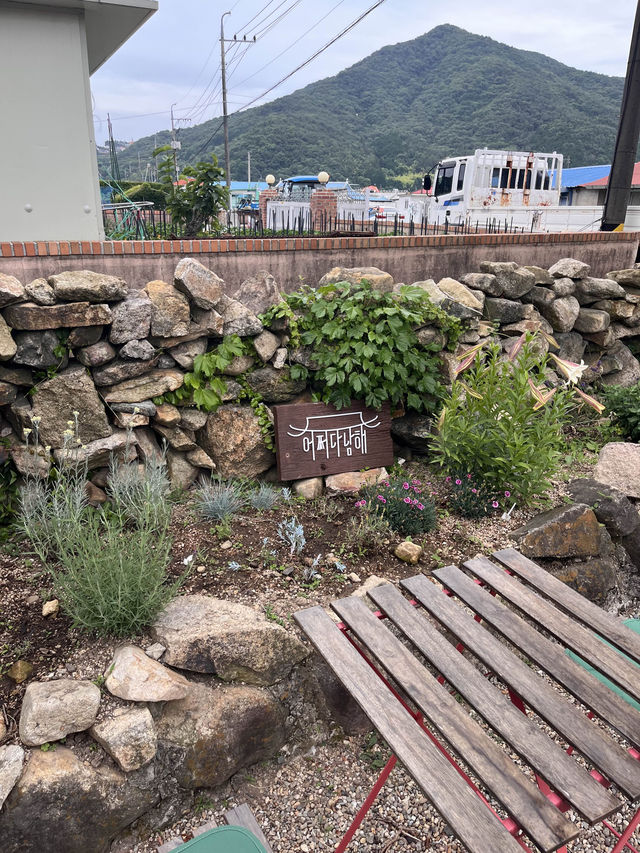 조용하고 한적한 남해의 예쁜 카페 '어쩌다 남해'💙