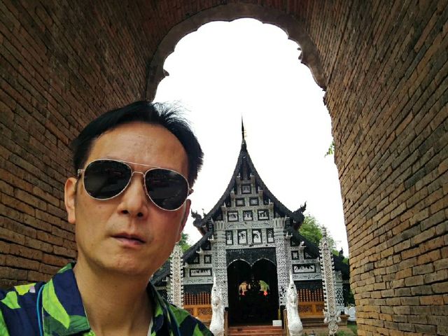 วัดโลกโมฬี ริมคูเมืองเชียงใหม่