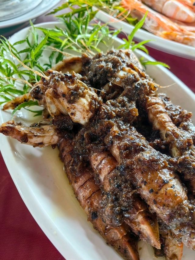 Fresh Seafood at Tanjung Buri Cafe