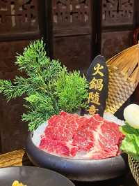 【餐廳湯底好飲，招牌花膠雞湯鍋】