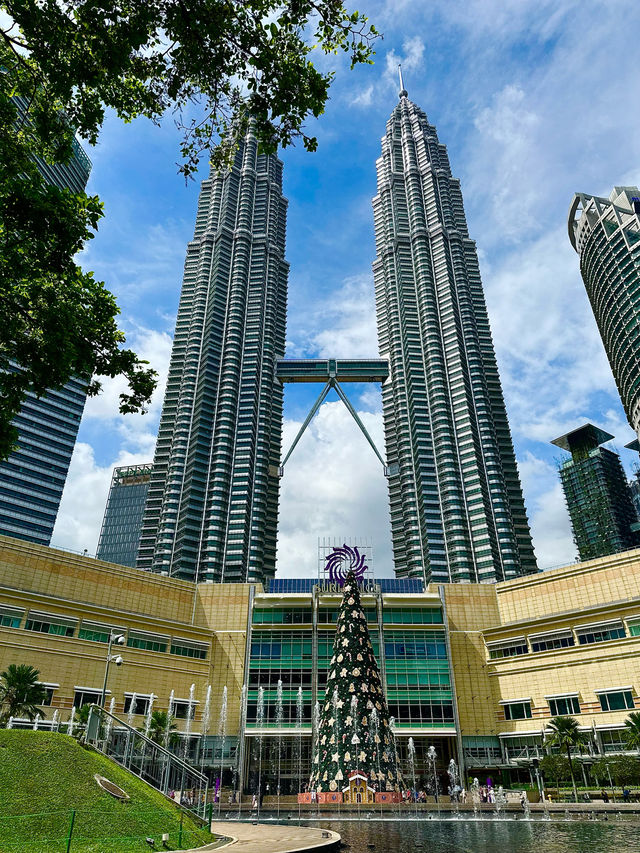 Discover the Iconic Petronas Towers, Malaysia 🇲🇾 