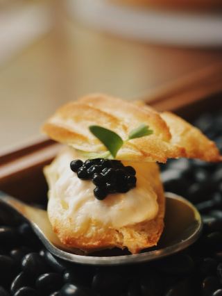 Hsinchu restaurant is the first choice for dating. It has the atmosphere and food you need.