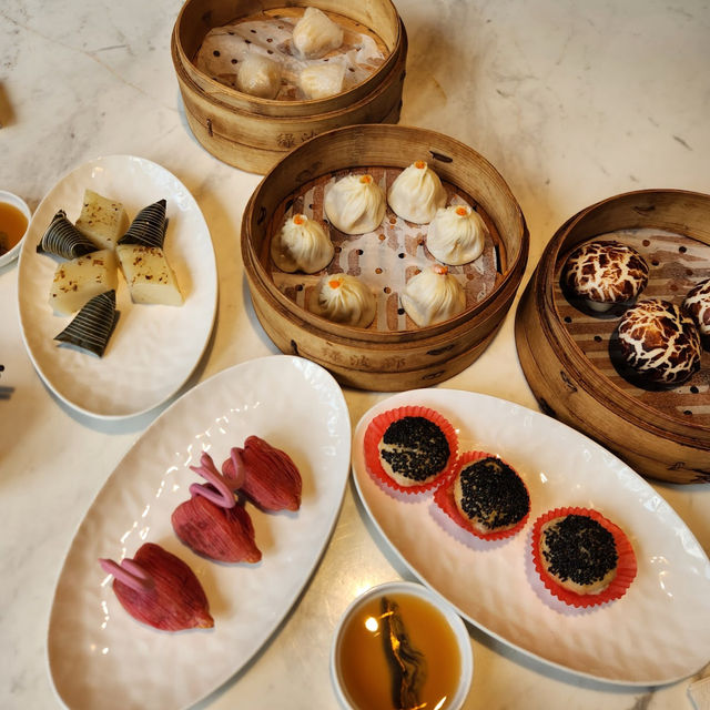 A Hidden Oasis: Discover Tranquility in the Heart of Shanghai at Yu Garden A Hidden Oasis: Discover Tranquility in the Heart of Shanghai at Yu Garden