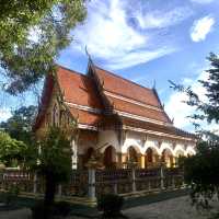 Wat Liap or in Thai Language (วัดเลียบ)