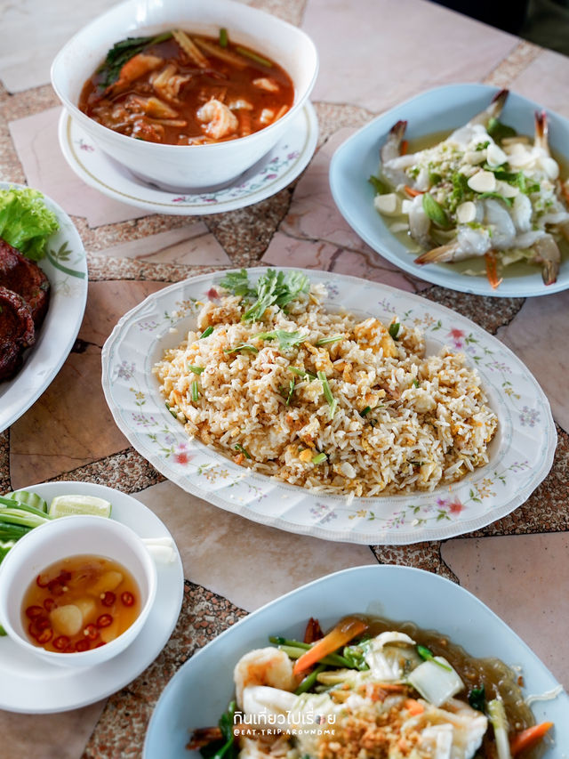 โอ๋ ล็อค33 ร้านที่ใครแวะมาบางแสนก็ต้องมาทาน