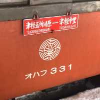 青森景點|搭冬季限定津輕鐵道暖爐列車（ストープ列車）到東北賞雪