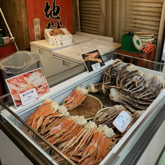 新橋的美食店，蟹地獄，品嚐新鮮的螃蟹料理！ 