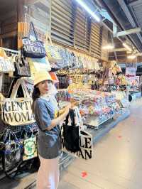 เที่ยวตลาดน้ำสี่ภาค พัทยา
