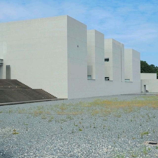 鳥取大山腳下的植田正治寫真美術館