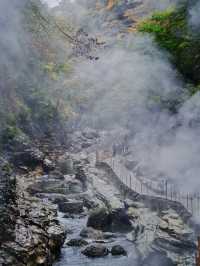 【秋田】橋の上から見る紅葉の景色は圧巻‼️東北トップクラスの紅葉スポット✨※攻略付き