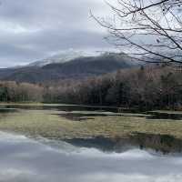Rewarding sights at Shiretoko Five Lakes morning walk late autumn