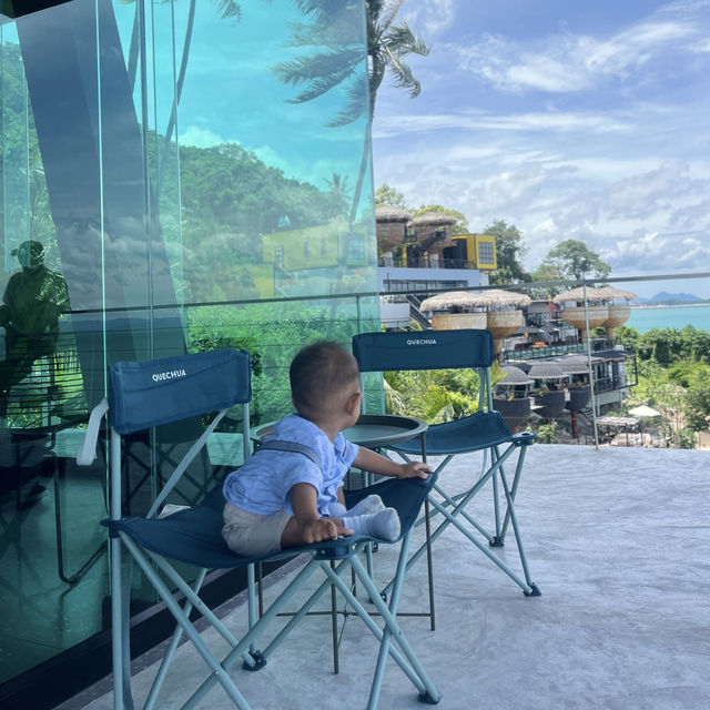 Preem Coffee Leisure คาเฟ่เลียบทะเลขนอม 
