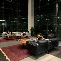Convenient and Cozy Stay Near the Airport