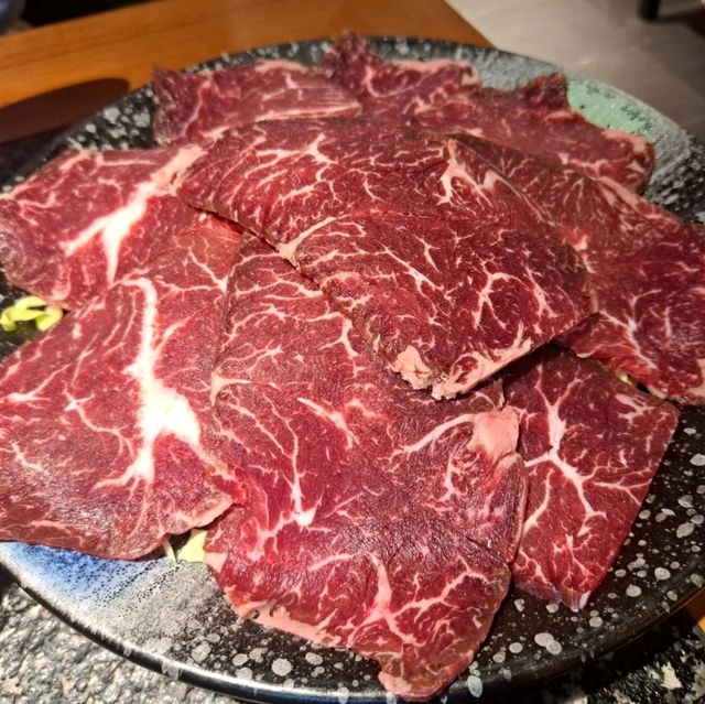 雖然價錢偏高,但是食物質素高服務好氣氛好 雖然價錢偏高,但是食物質素高服務好氣氛好