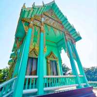โบสถ์เขียว เหนี่ยวทรัพย์ วัดไทร