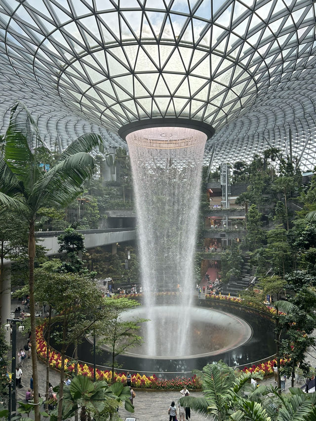 แชร์ 10 โลเคชั่นถ่ายรูปที่ห้ามพลาดในสิงคโปร์!!