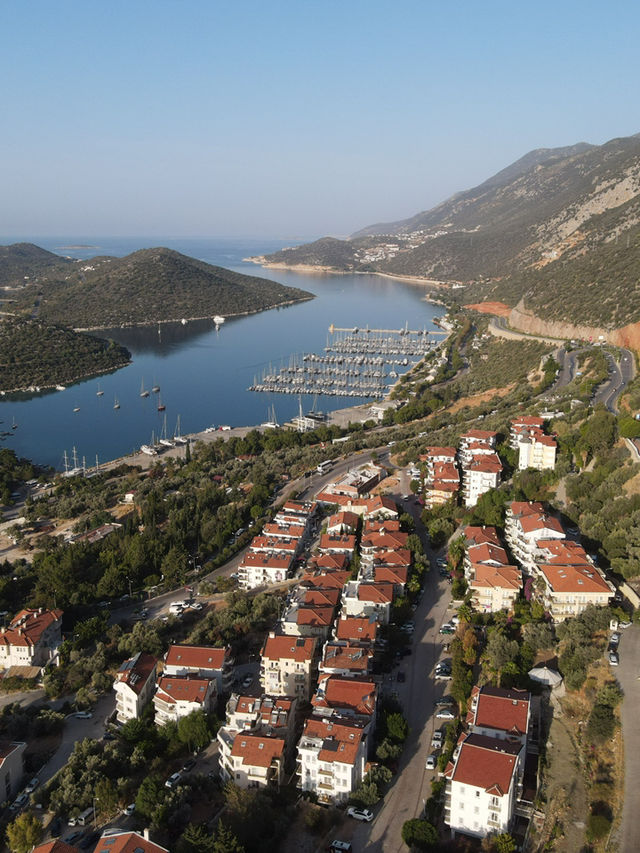 土耳其 | 海邊小鎮Kas性價比高住宿 全景俯瞰小鎮美景😍