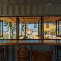 Demi Beach Concept
