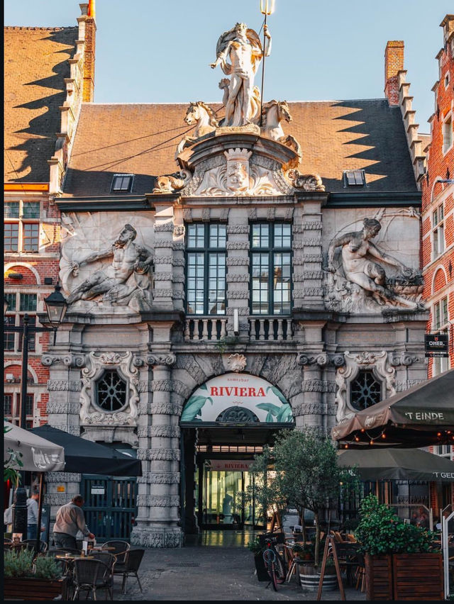 Discover the Beautiful Houses and Buildings of Belgium