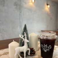 คาเฟ่ลับๆในบ้าน