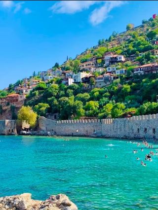 Alanya: A Beach Paradise on the Turkish Riviera 