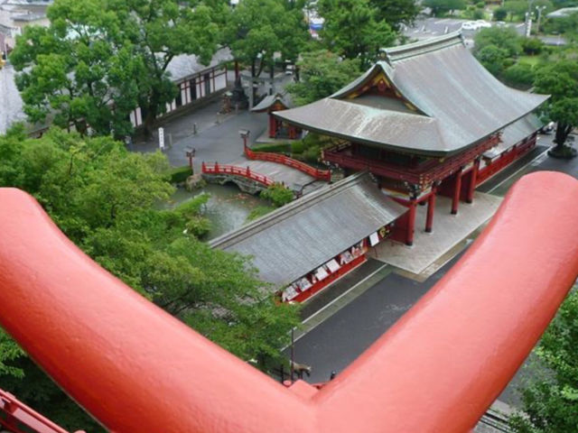 ยูโตะคุอินาริ Yutoku Inari-Jinja Shrine