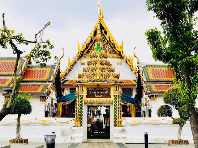 ทริปทำบุญ กราบขอพร หลวงปู่โต พรหมรังสี วัดระฆัง 