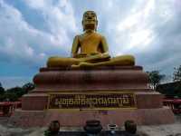 พามาสักการะ พระพุทธสิริสุวรรณภูมิ ในดินแดนทวาราวดี